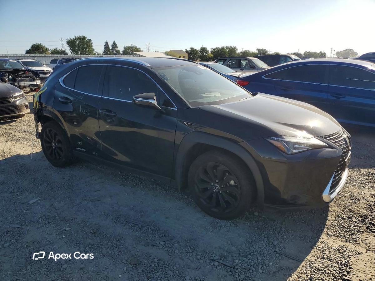 Lexus UX 2020