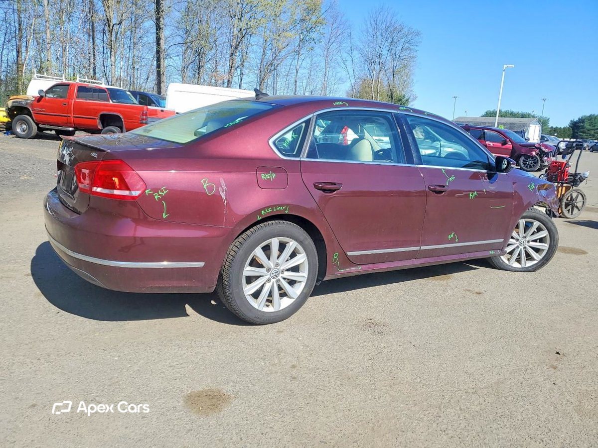 Volkswagen Passat 2012