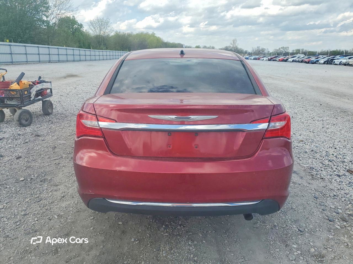 Chrysler 200 2013