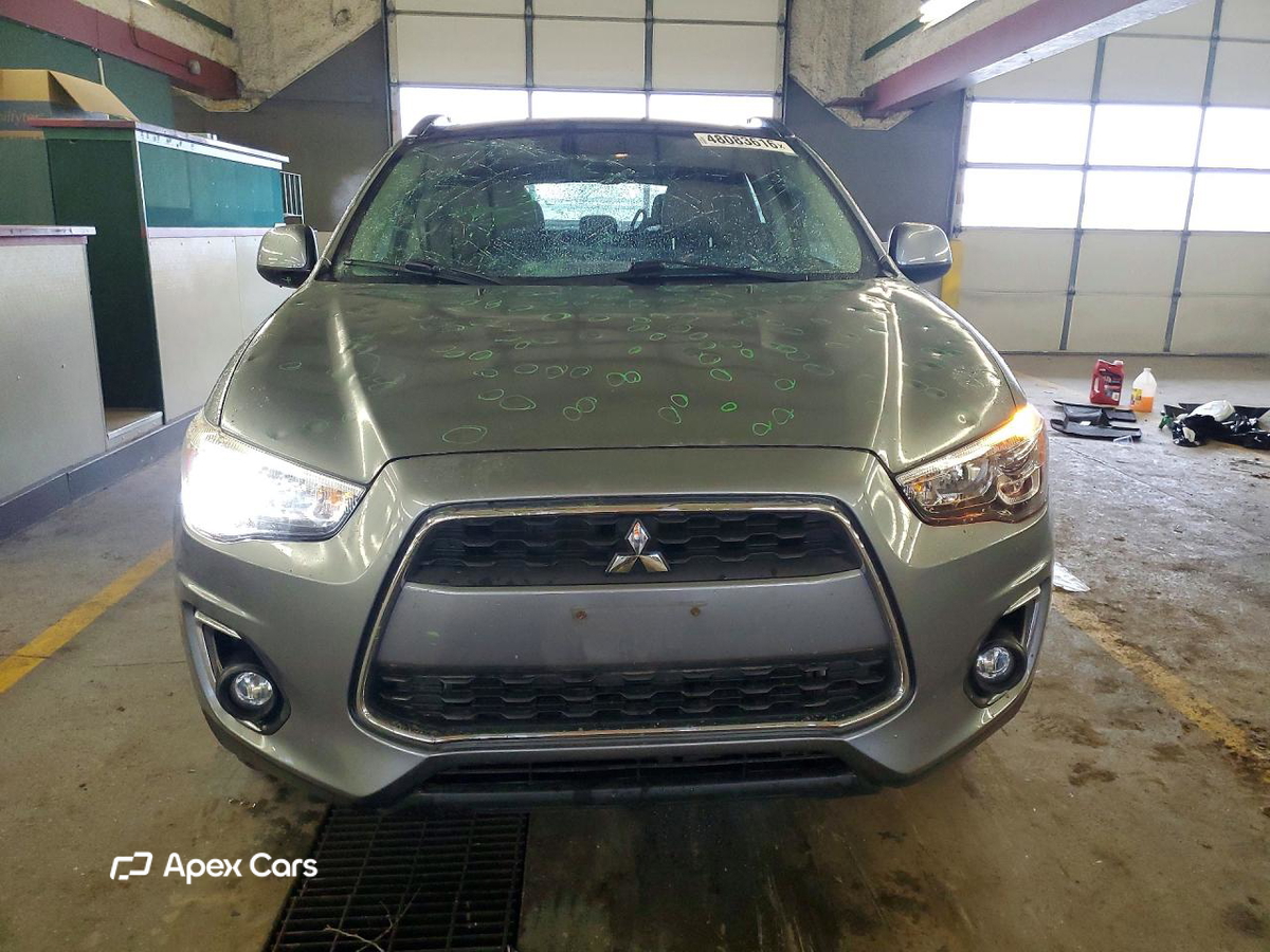 Mitsubishi Outlander 2014