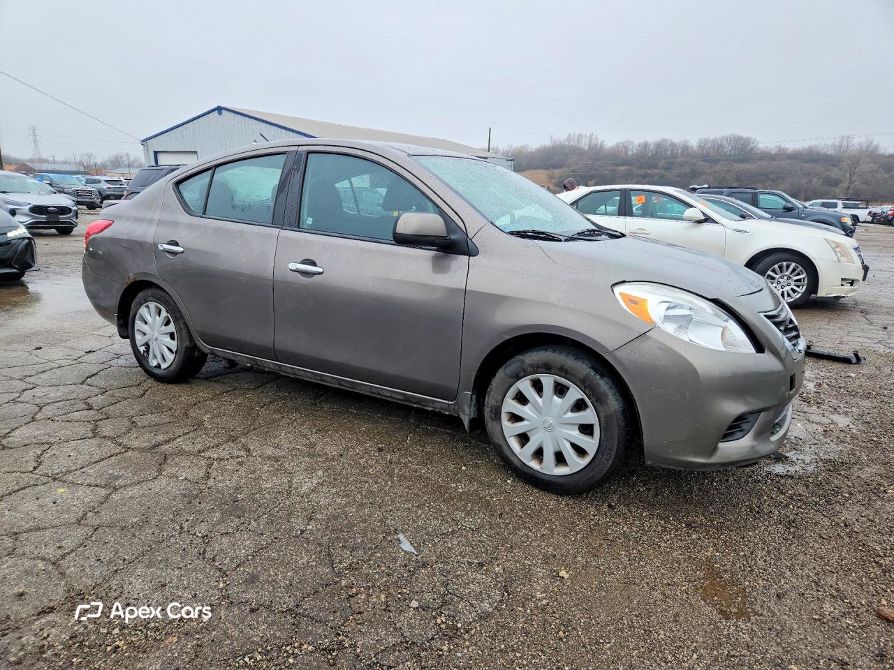 Nissan Versa 2013