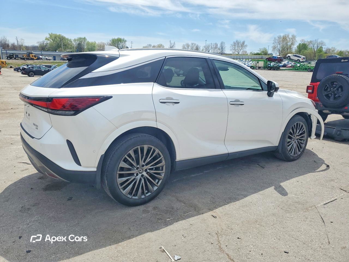 Lexus RX 2023