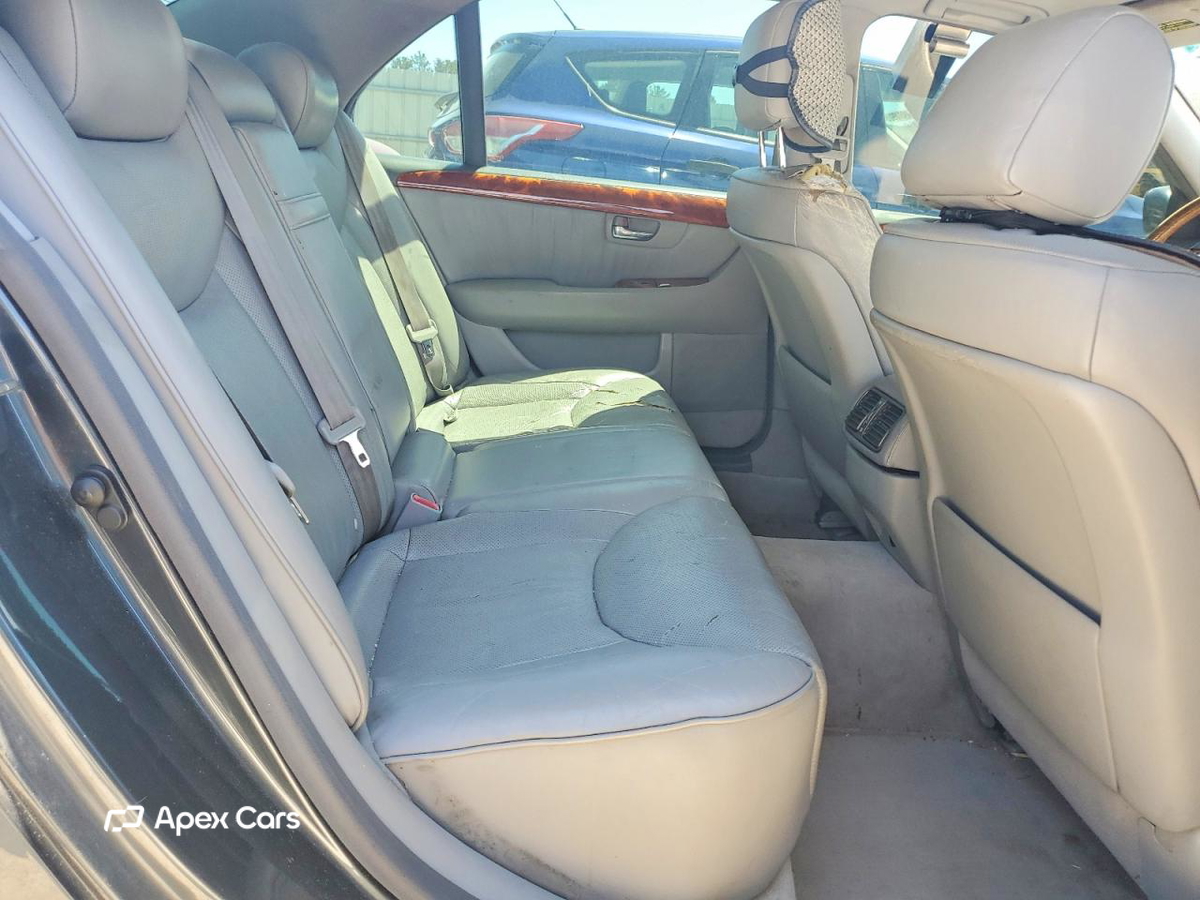 Lexus LS 2005