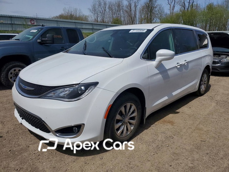Chrysler Pacifica 2018 - Image 1 of 14