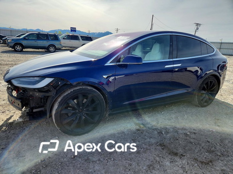 Tesla Model X 2018 - Image 1 of 13