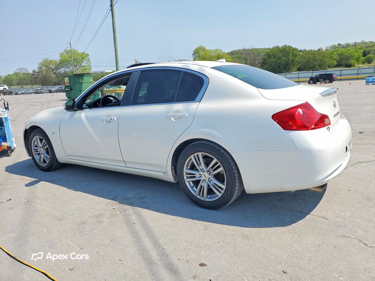 Infiniti Q40 2015