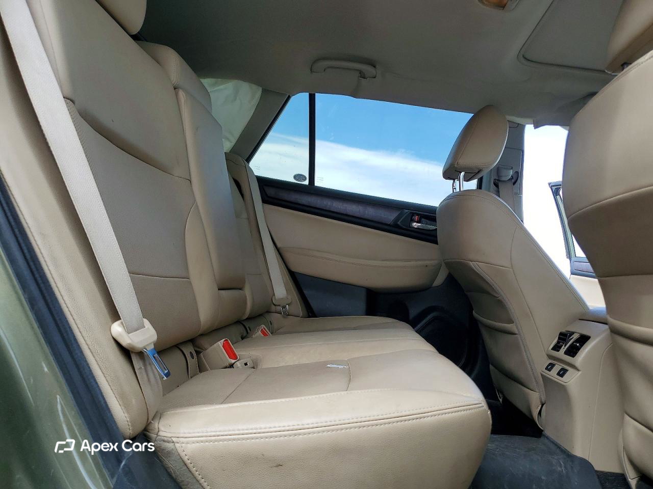 Subaru Outback 2015
