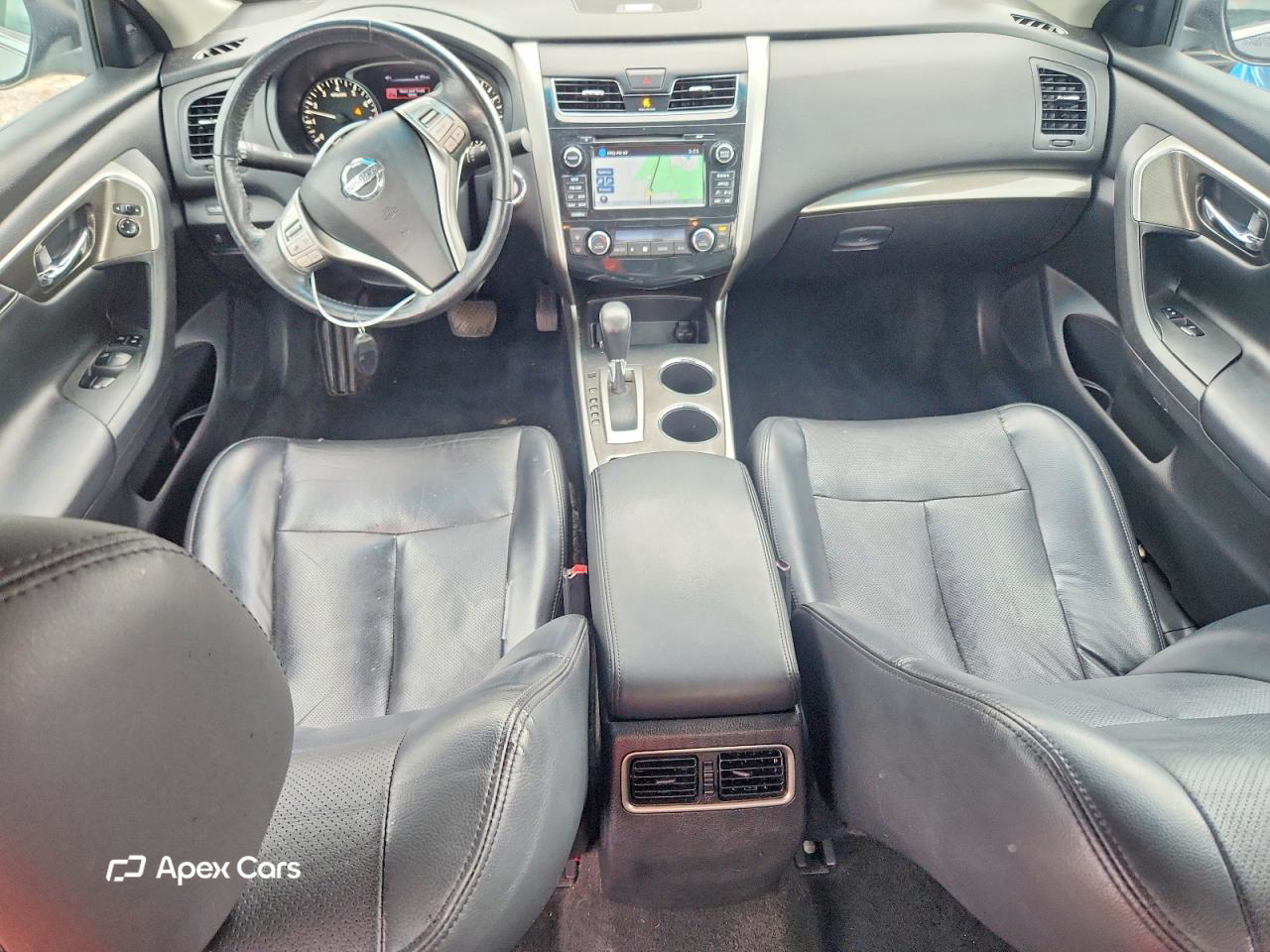 Nissan Altima 2015