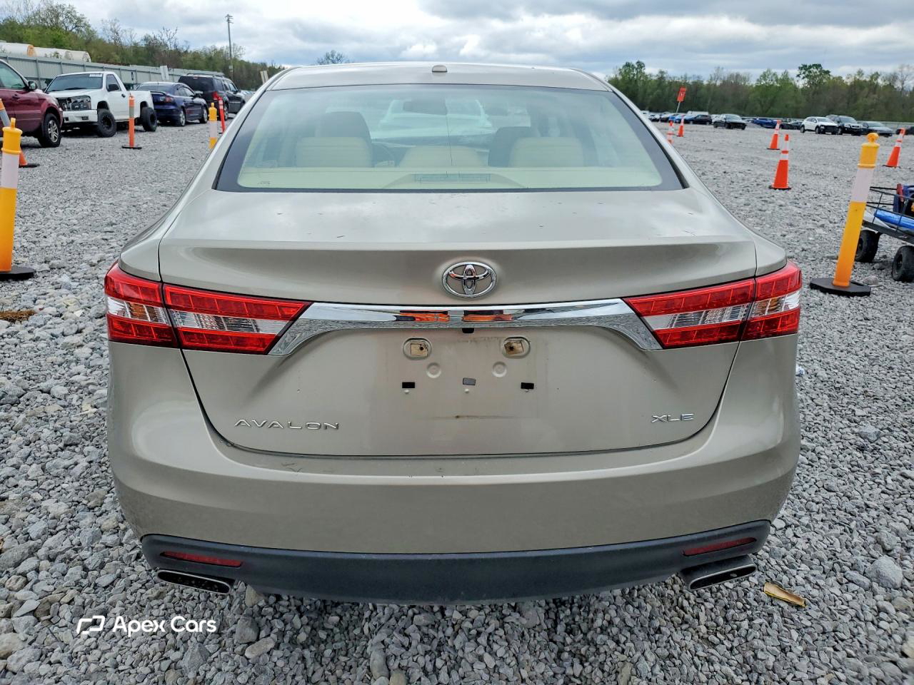 Toyota Avalon 2015