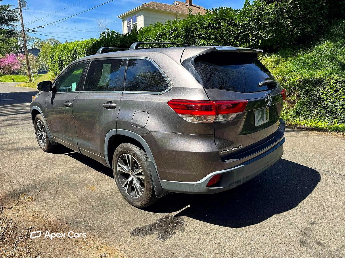 Toyota Highlander 2017
