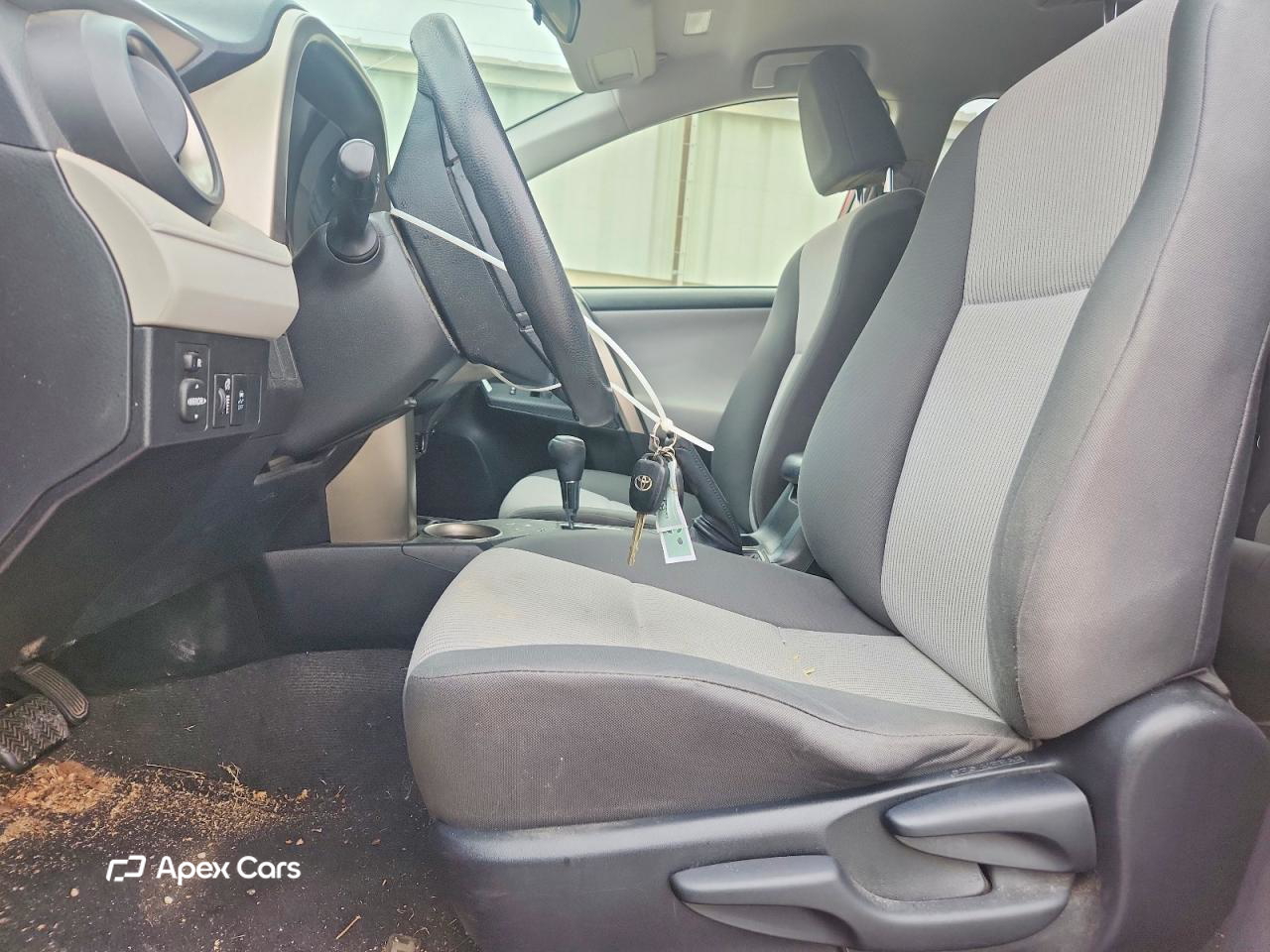 Toyota RAV 4 2015