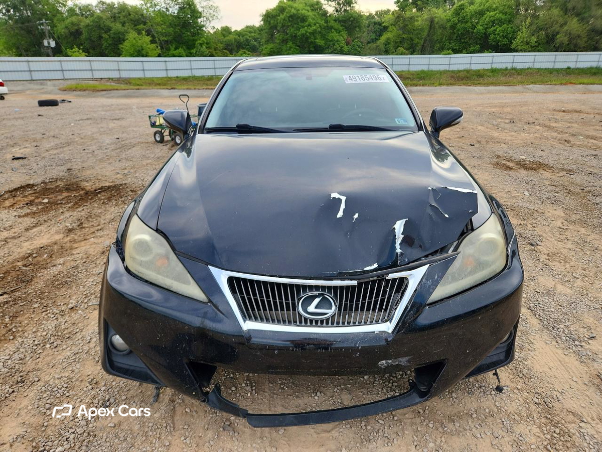 Lexus IS 2011