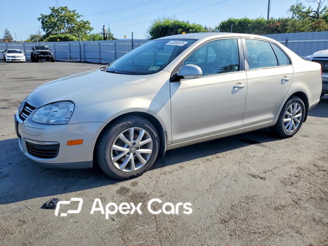 Volkswagen Jetta 2010 - Image 1 of 12