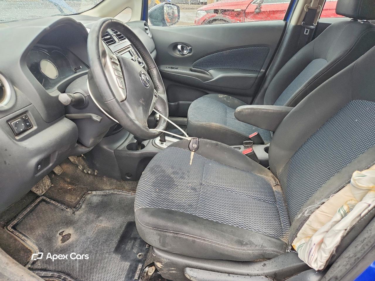 Nissan Versa 2015