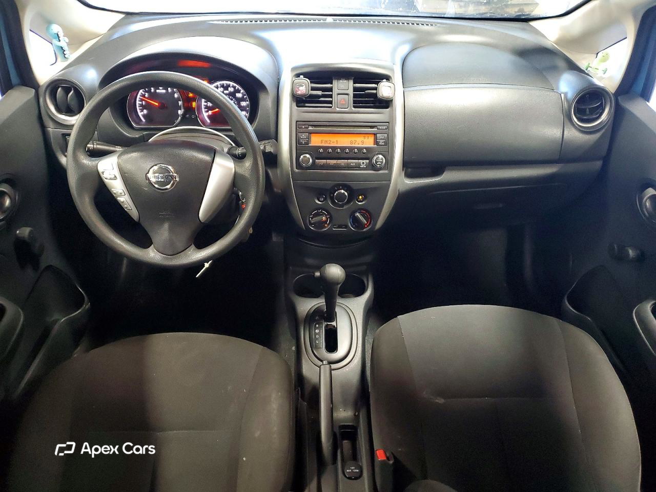 Nissan Versa 2015