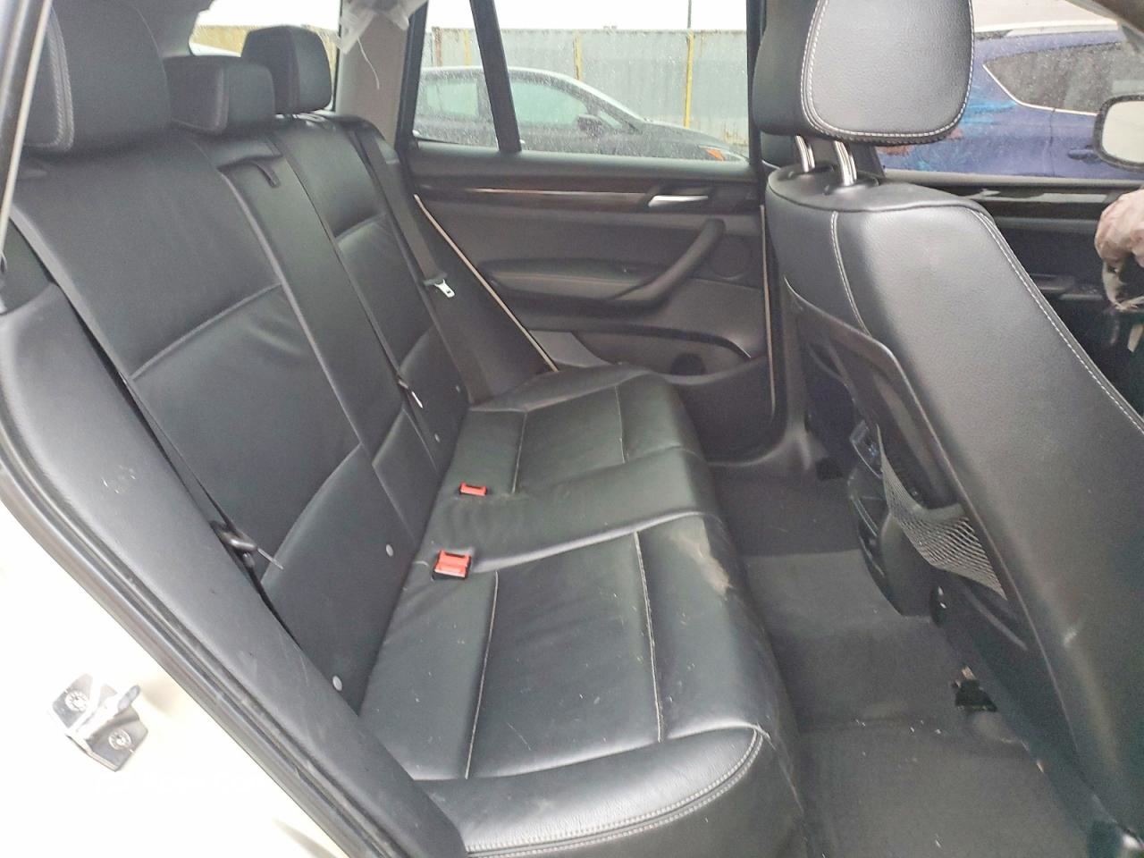 BMW X3 2011