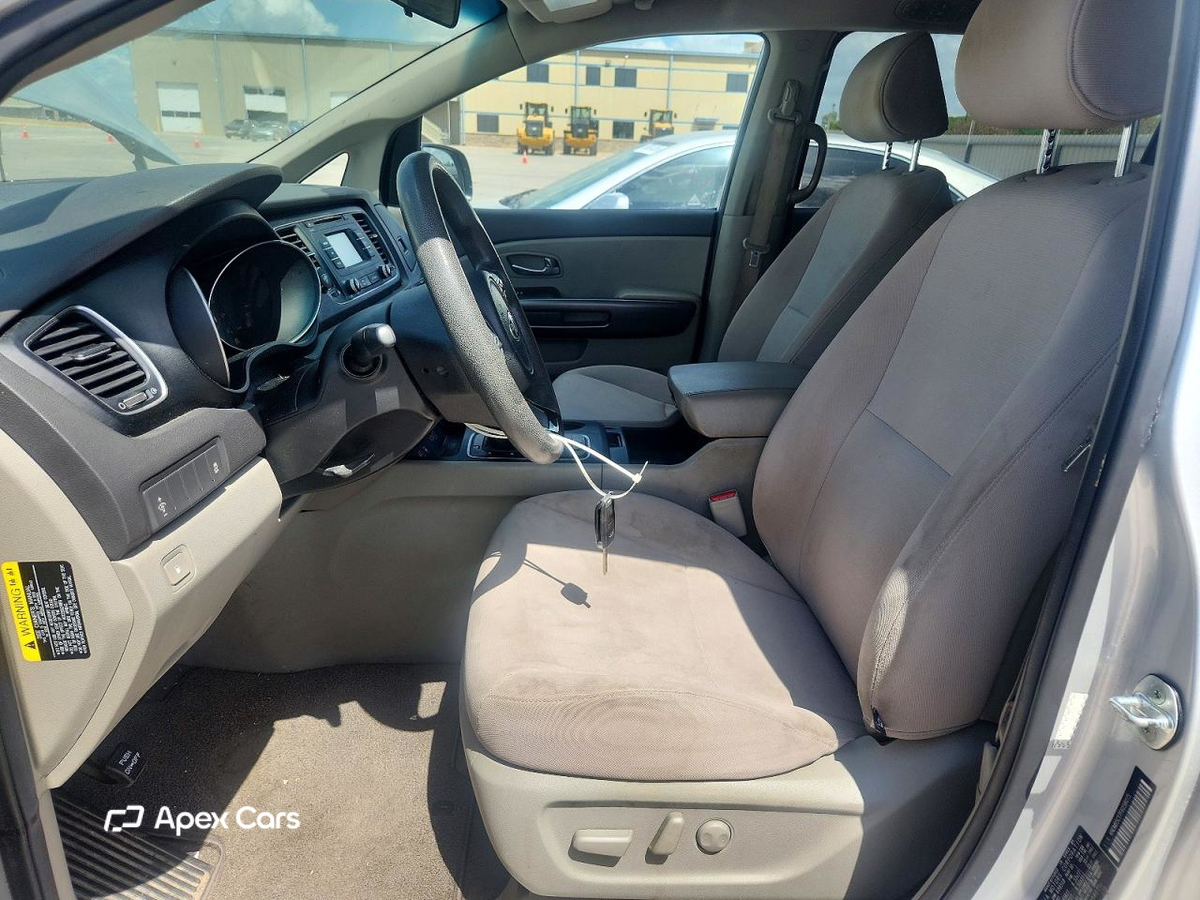 Kia Sedona 2015