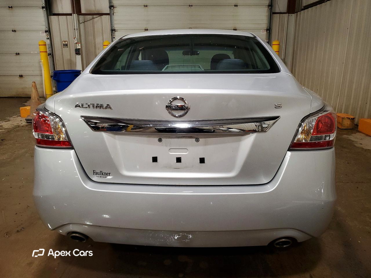 Nissan Altima 2015