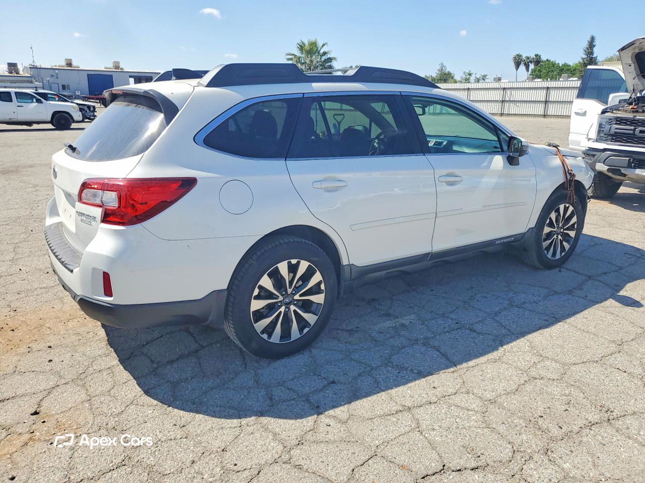 Subaru Outback 2016