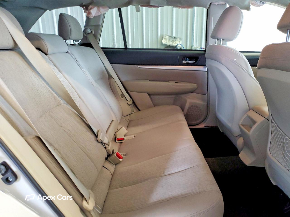 Subaru Outback 2014