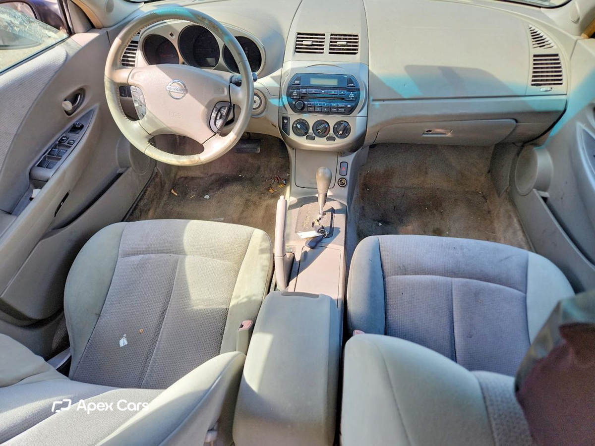 Nissan Altima 2003