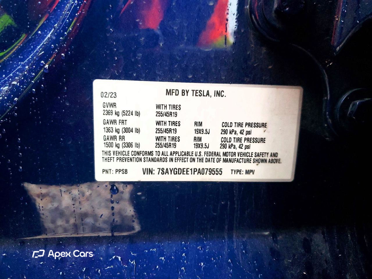 Tesla Model Y 2023