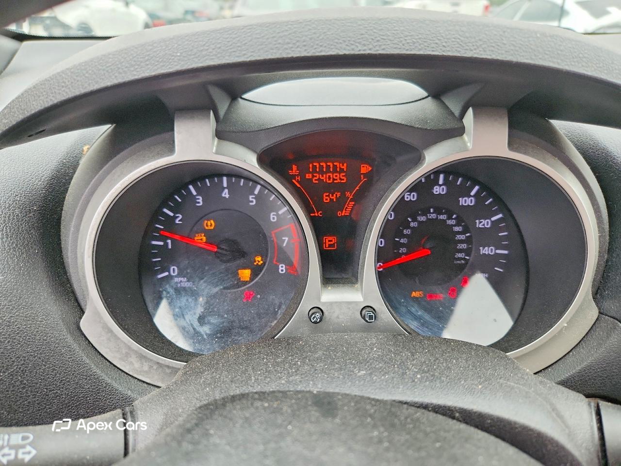 Nissan Juke 2011