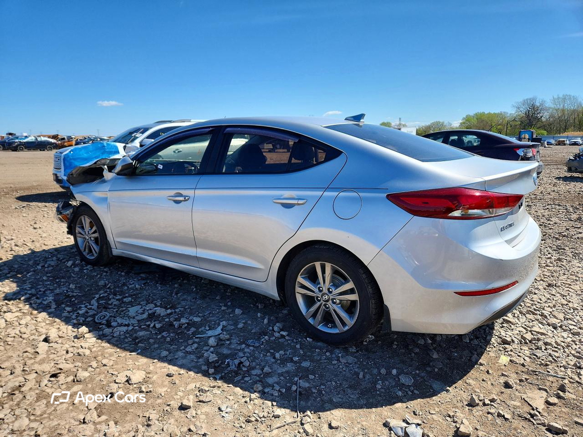 Hyundai Elantra 2017