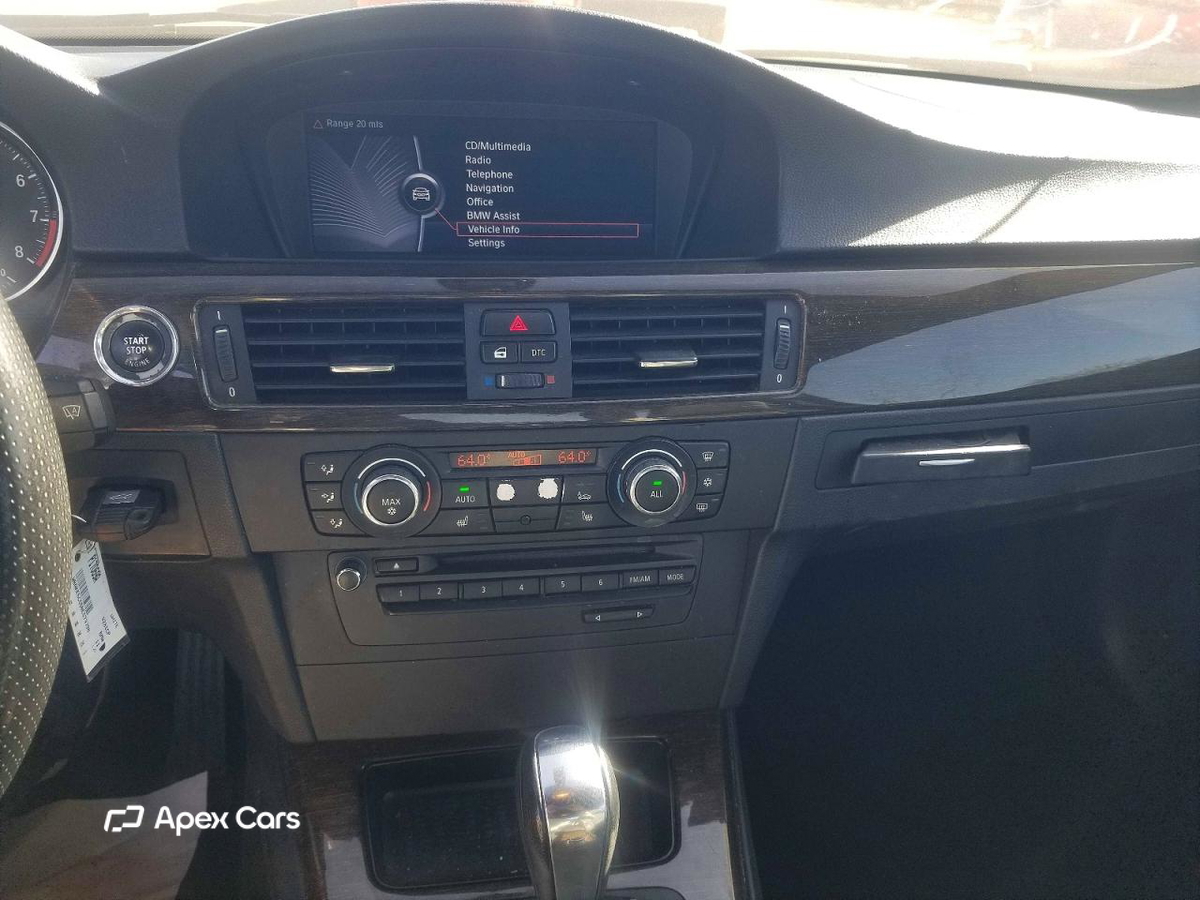 BMW Series 3 2011