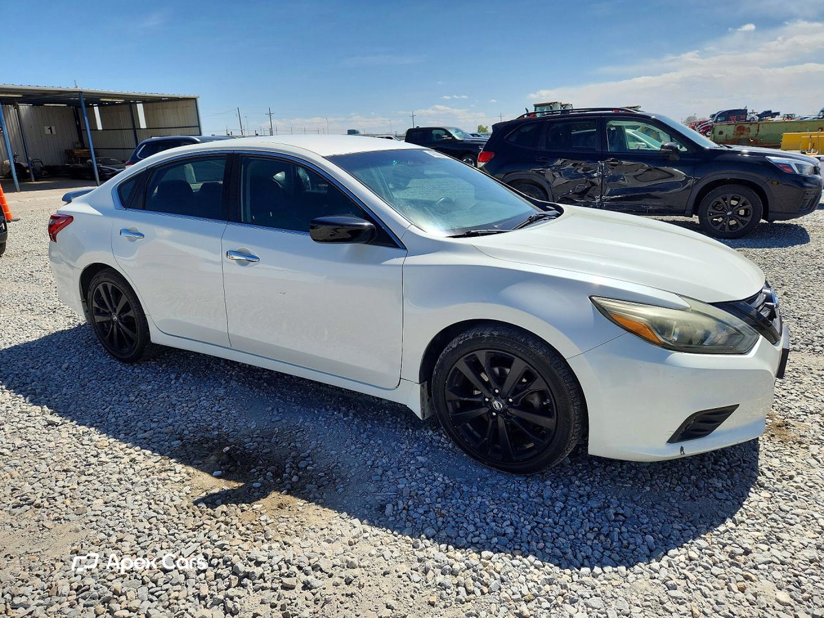 Nissan Altima 2018