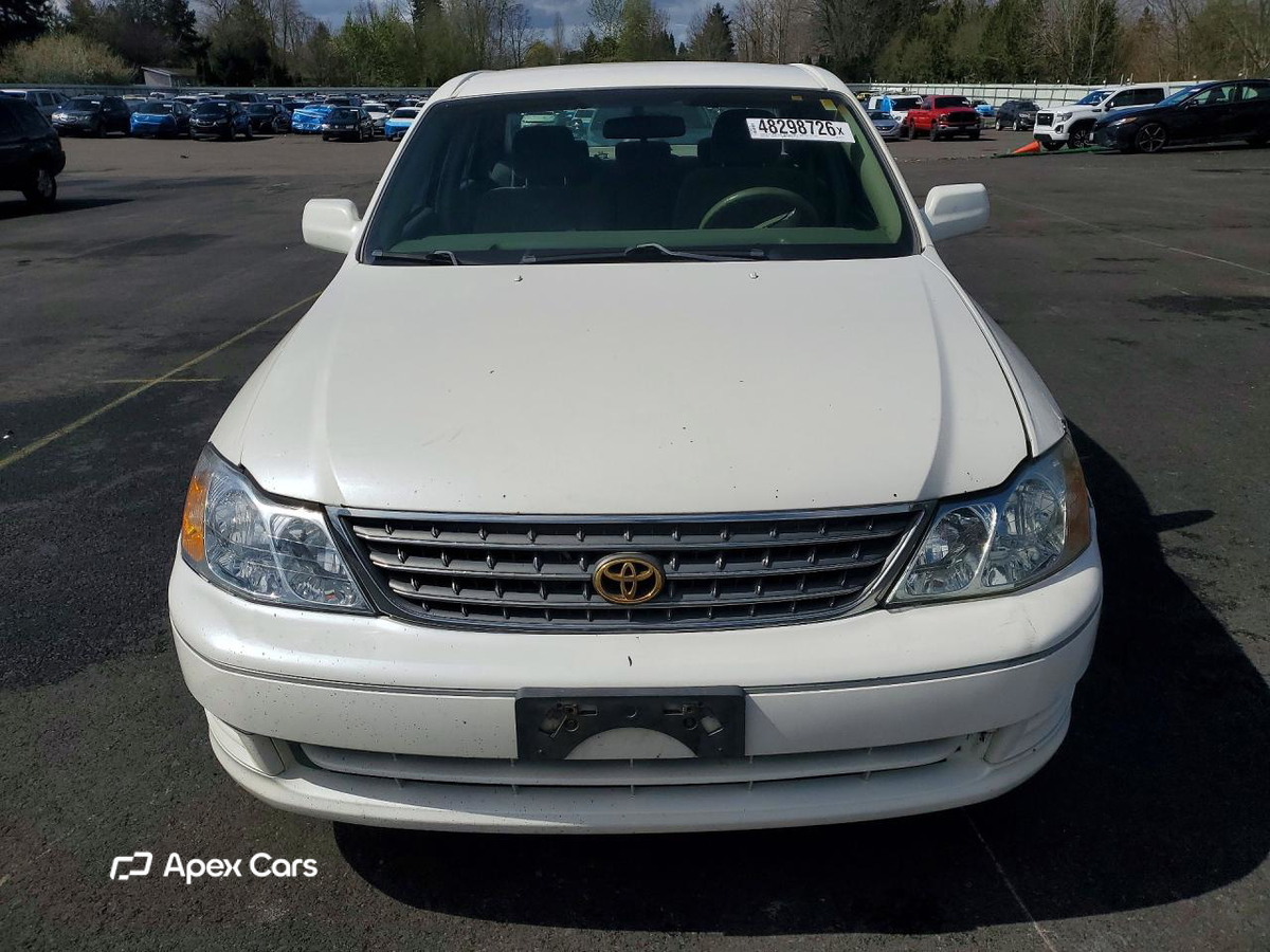 Toyota Avalon 2003