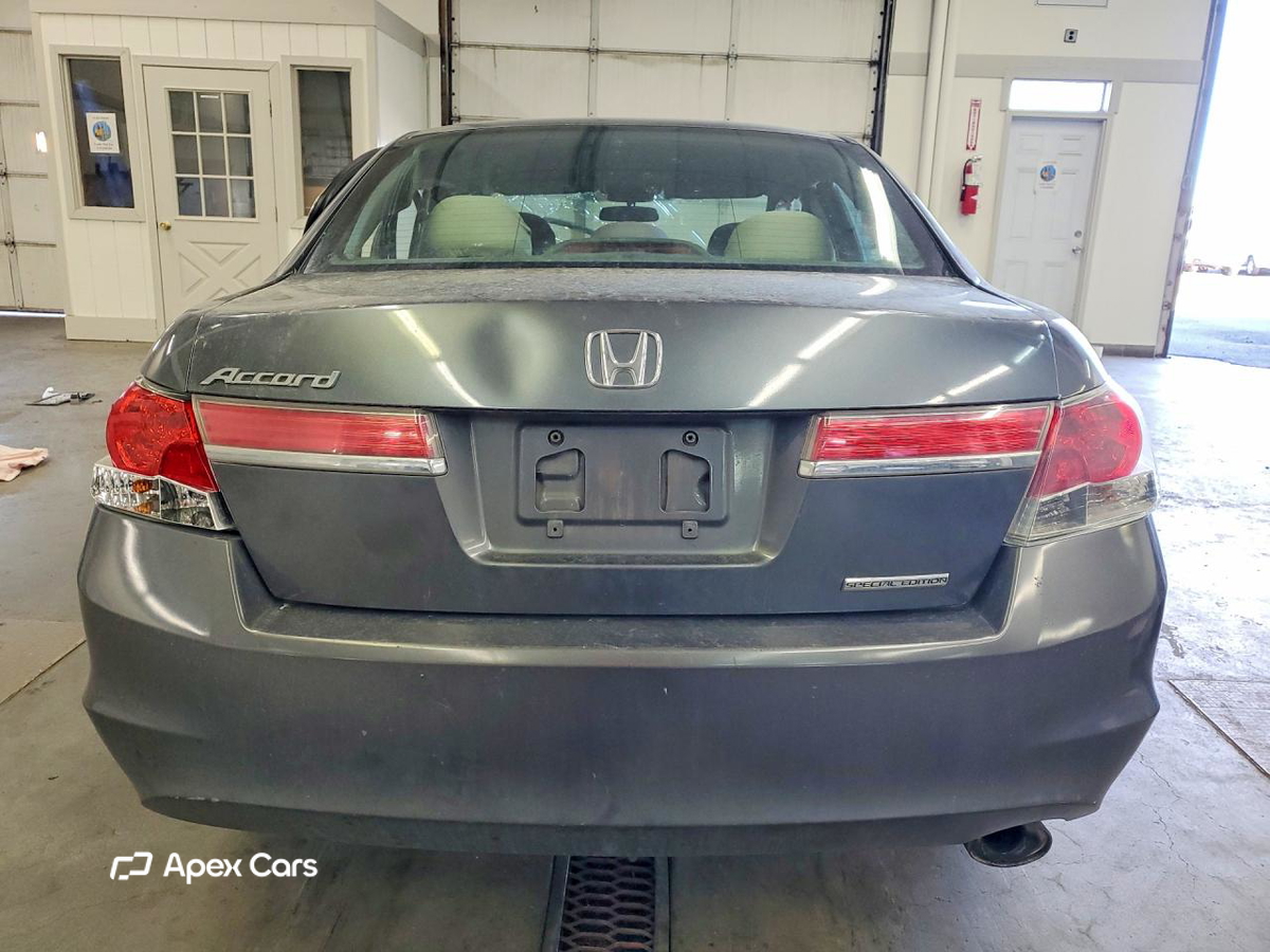 Honda Accord 2011