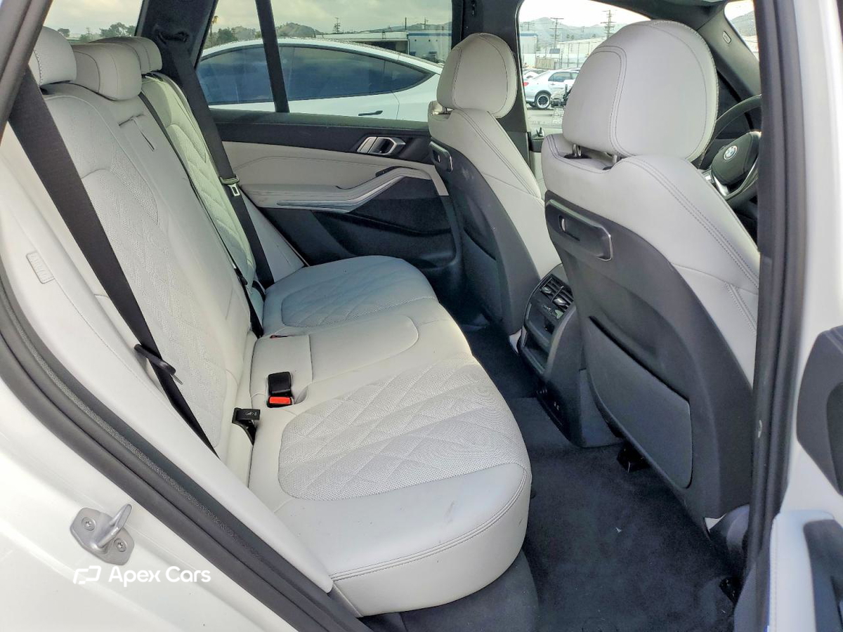 BMW X5 2025