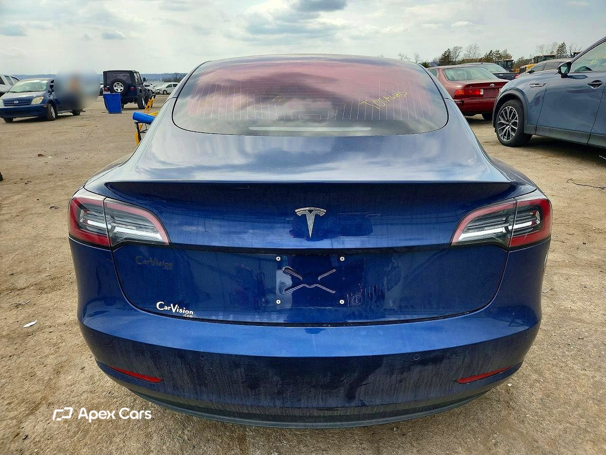 Tesla Model 3 2017