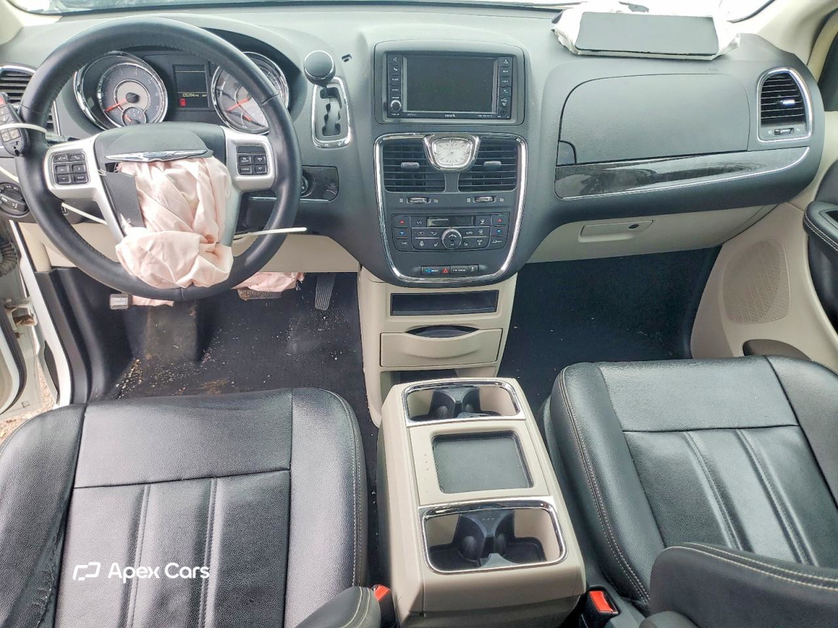 Chrysler Voyager 2015