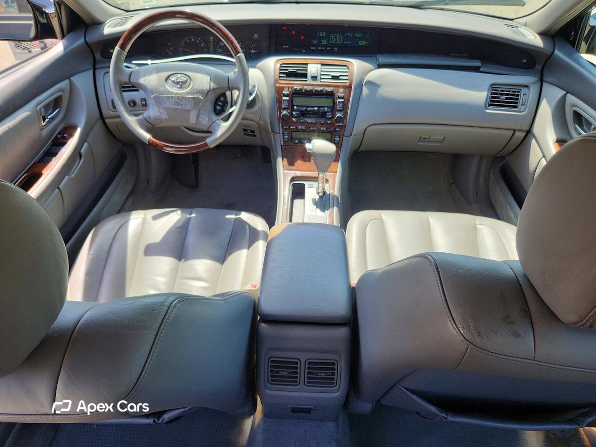 Toyota Avalon 2004