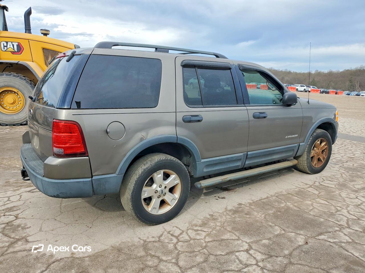 Ford Explorer 2004