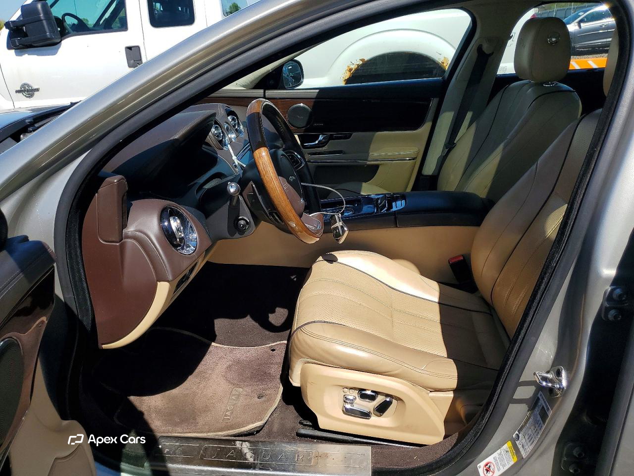 Jaguar XJ 2013