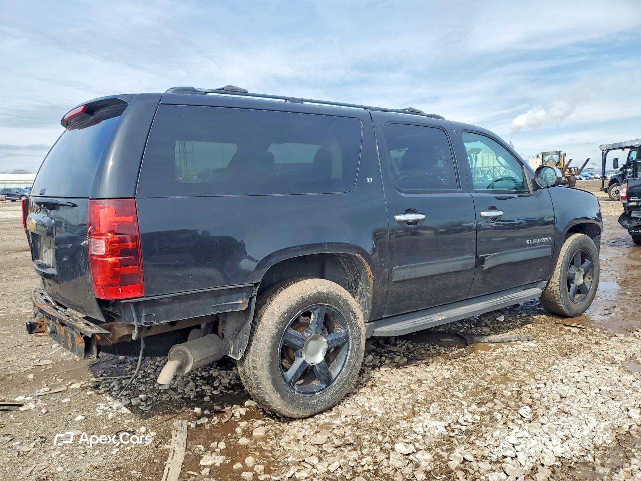 Chevrolet Suburban 2013