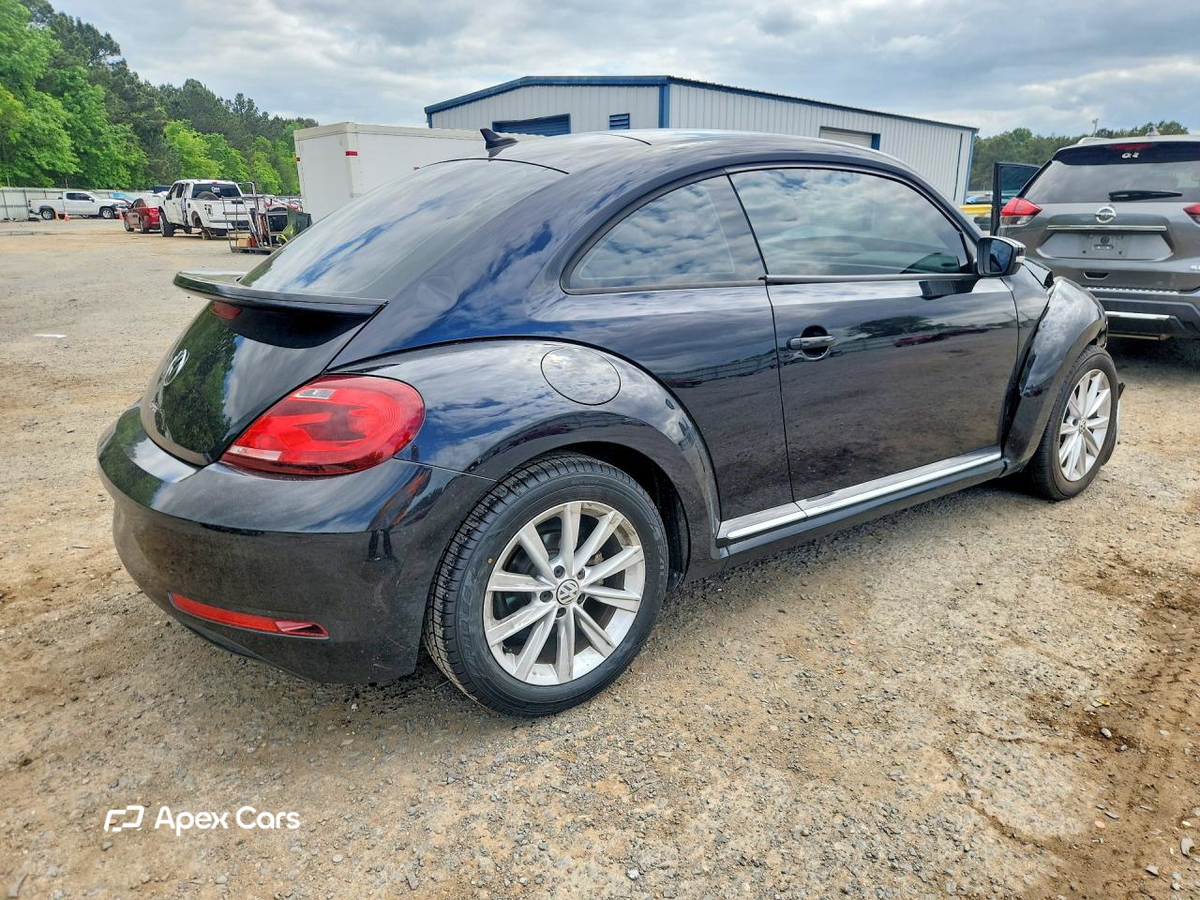Volkswagen Beetle 2018
