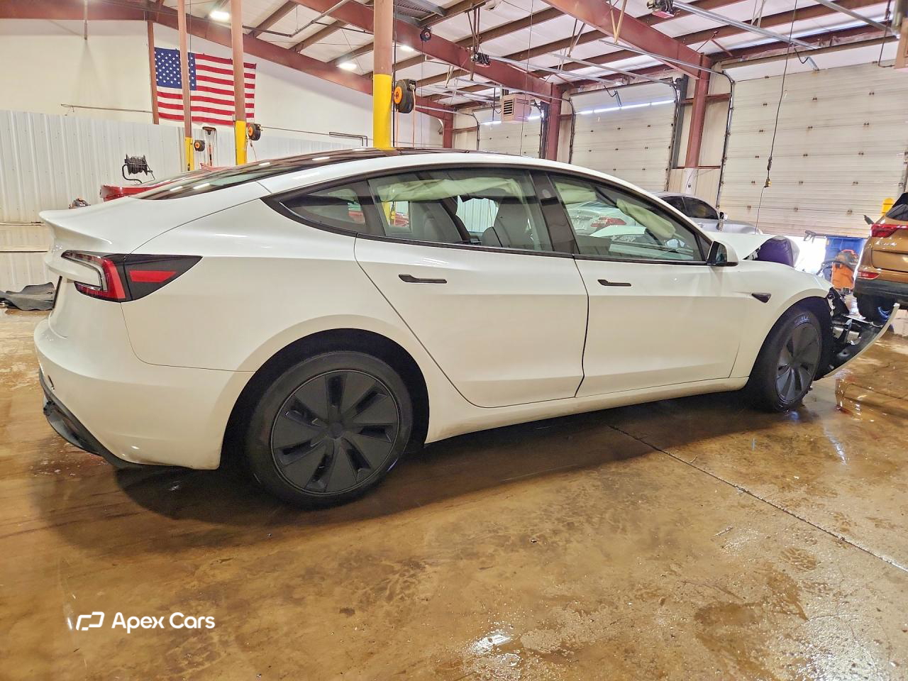 Tesla Model 3 2025