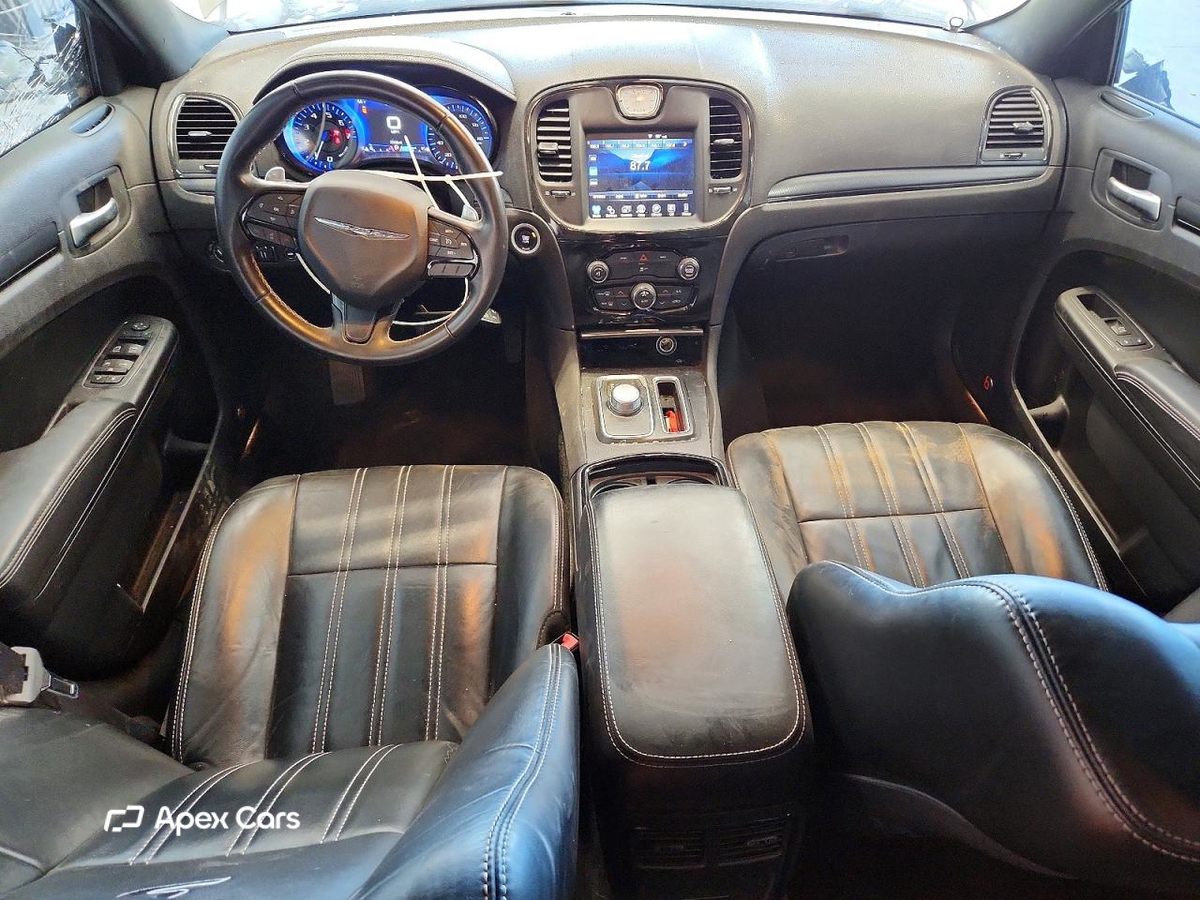 Chrysler 300 2016