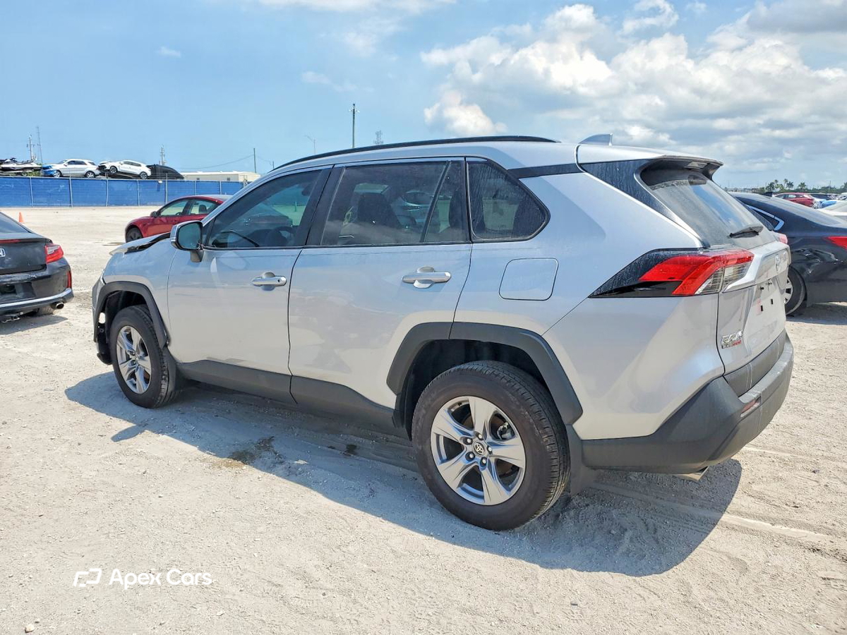 Toyota RAV 4 2025