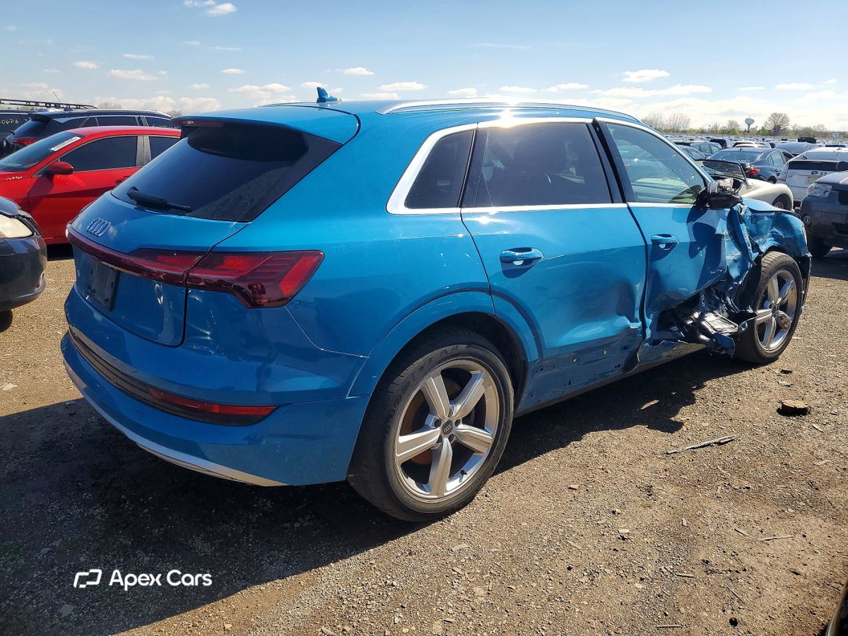 Audi e-tron 2019