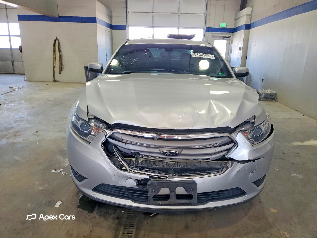 Ford Taurus 2016