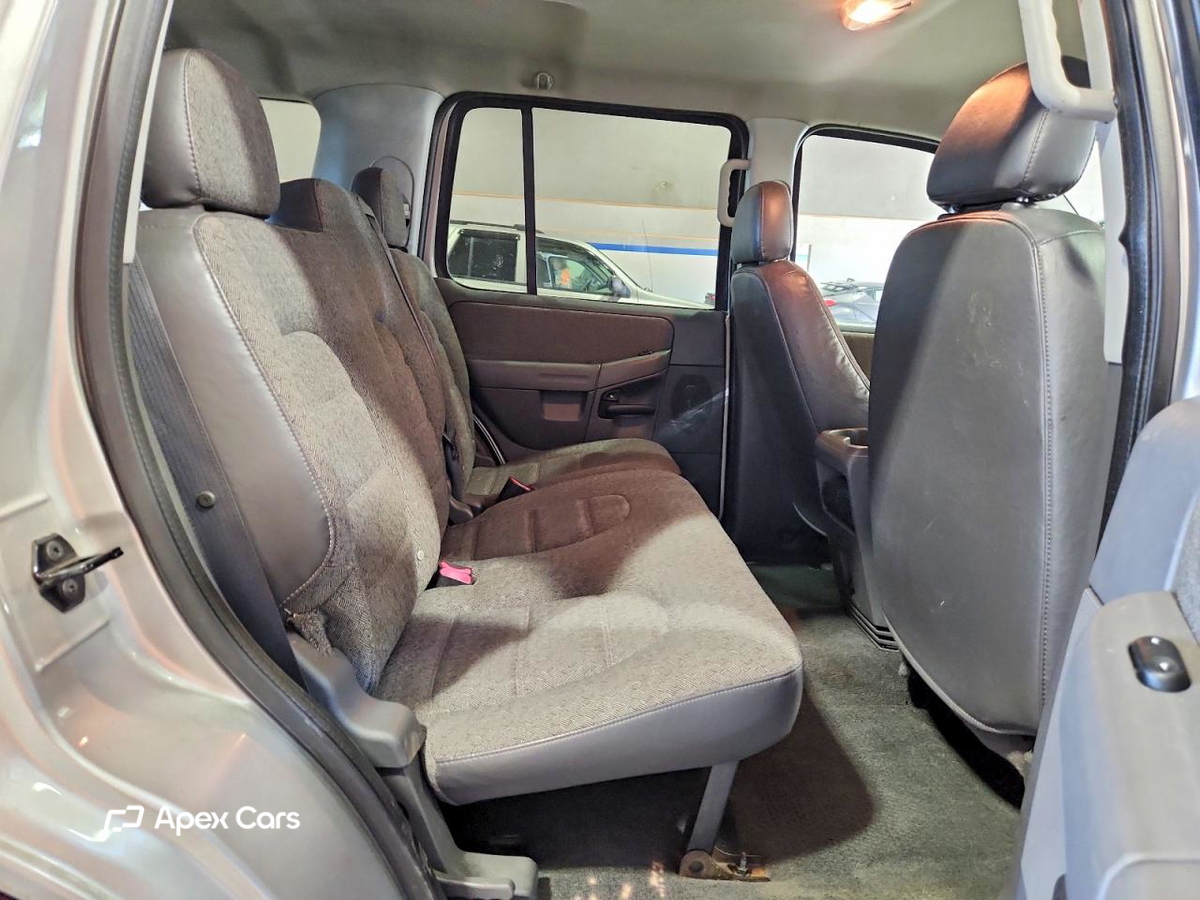 Ford Explorer 2005