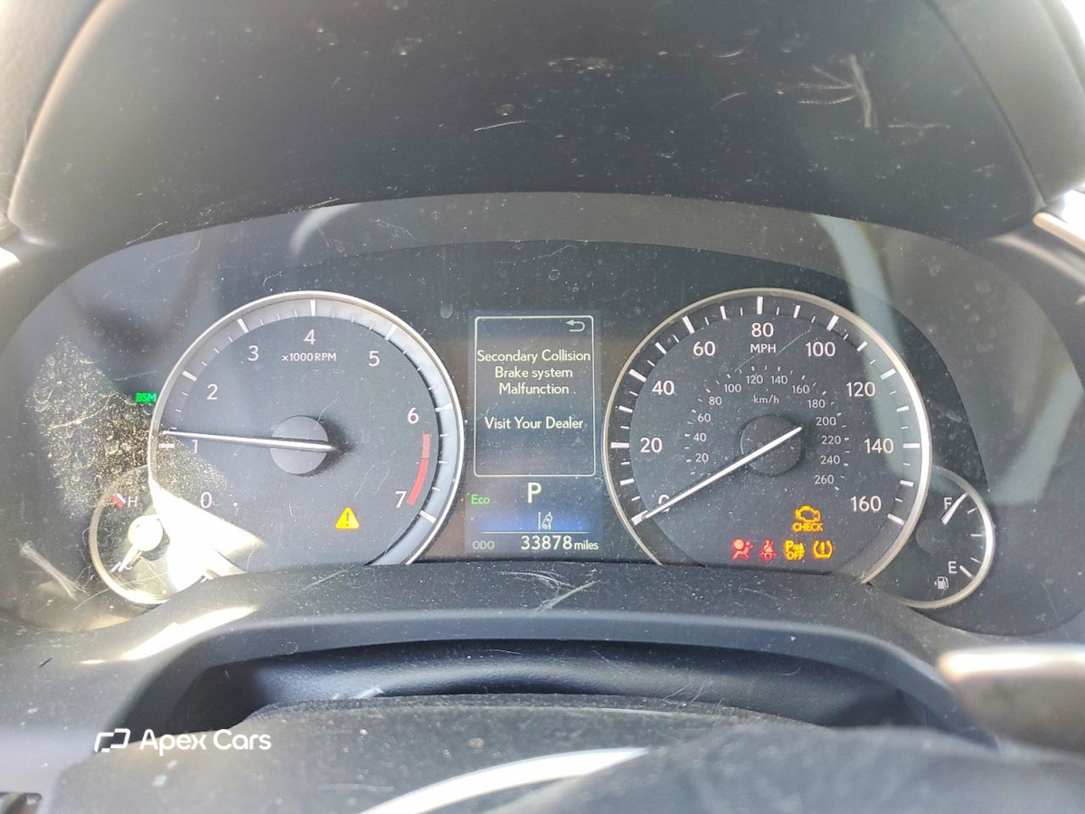 Lexus RX 2022