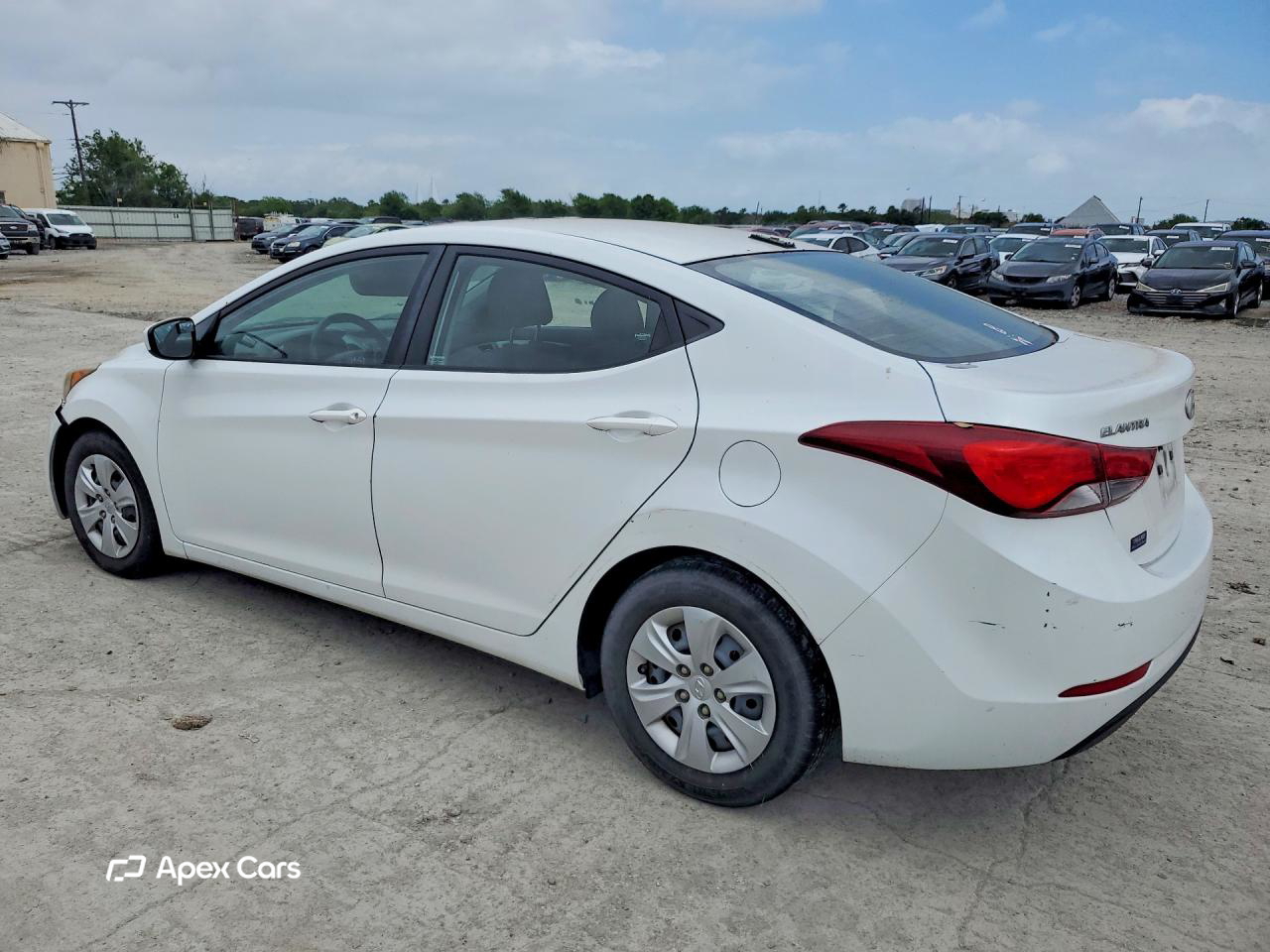 Hyundai Elantra 2016