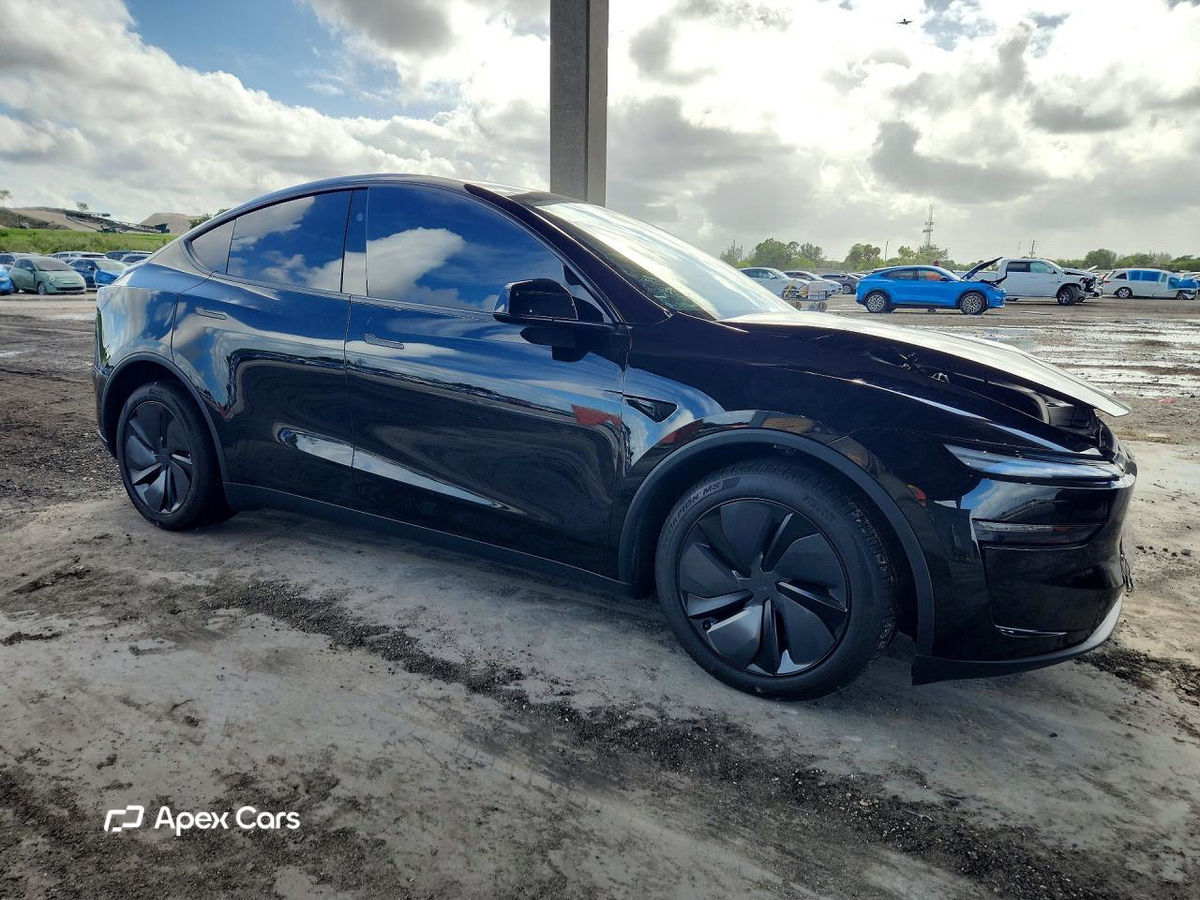 Tesla Model Y 2026
