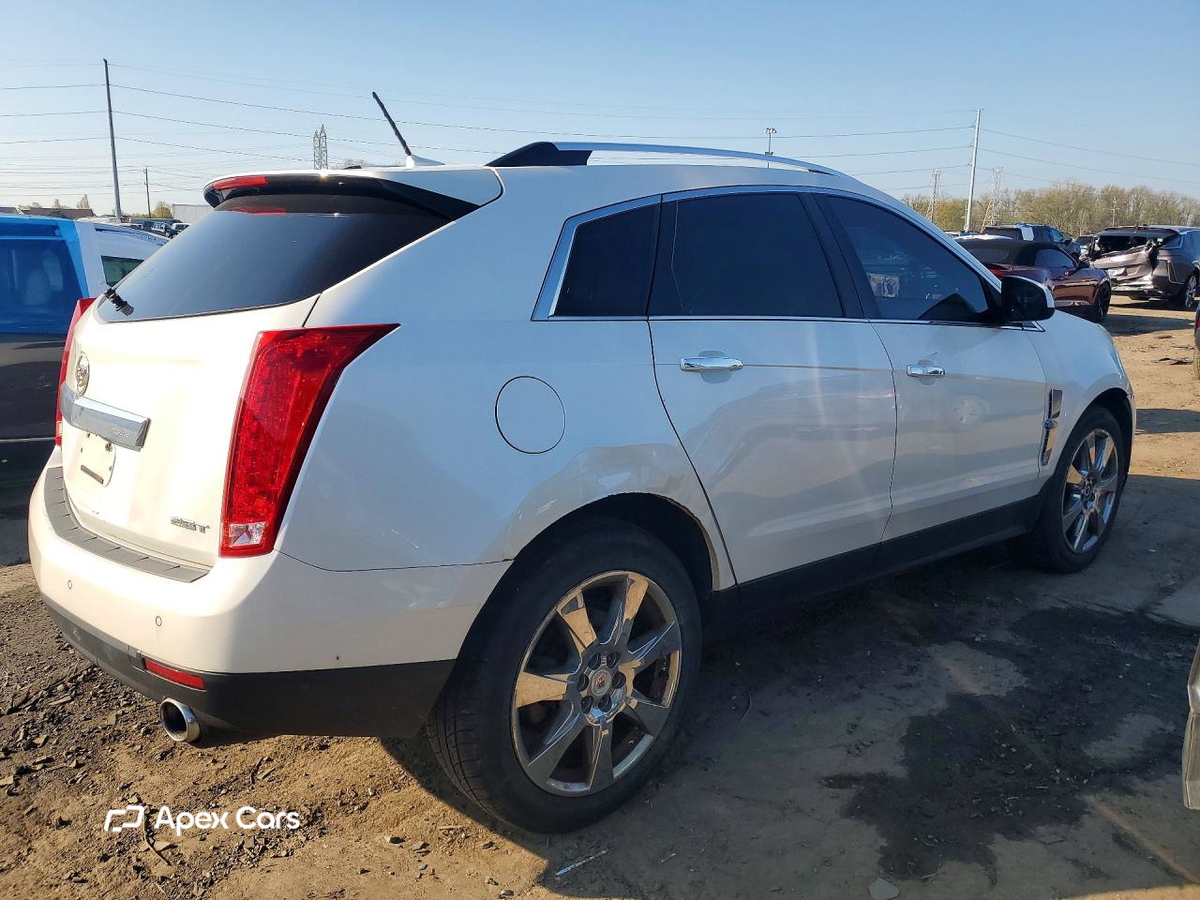 Cadillac SRX 2011